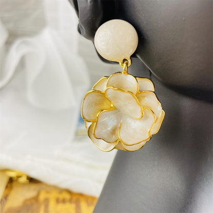 Enamel Colored camellia earrings 24K gold-plated